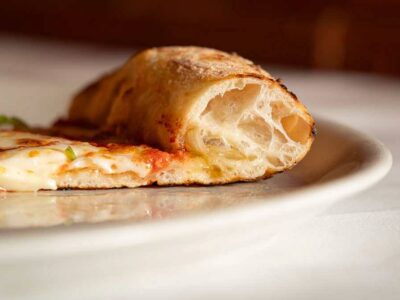 Pinsa vs Pizza: What’s the Real Difference?